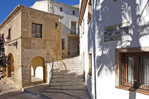 Casa Sant Vicent 63 *